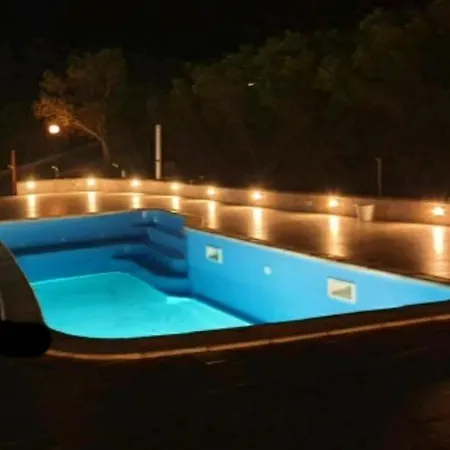 Гостевой дом Luna E' Pedra - In Con Vista Sulla Baia Di E Piscina Альгеро