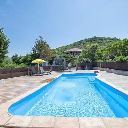Maison d'hôtes Luna E' Pedra - In Con Vista Sulla Baia Di E Piscina