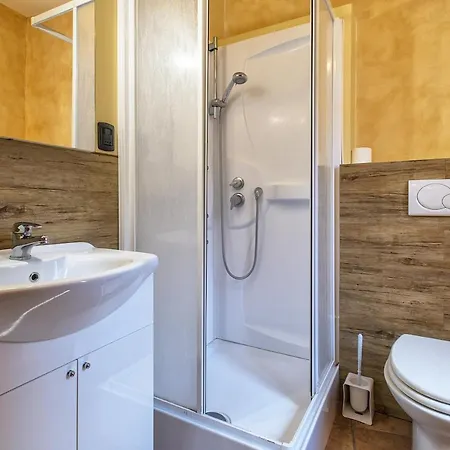 Luna E' Pedra - In Con Vista Sulla Baia Di E Piscina Гостевой дом 3*