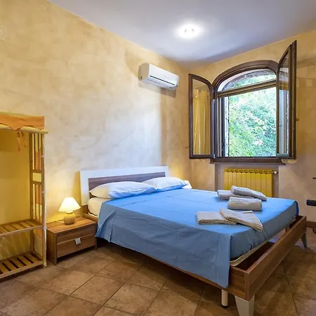 Maison d'hôtes Luna E' Pedra - In Con Vista Sulla Baia Di E Piscina *