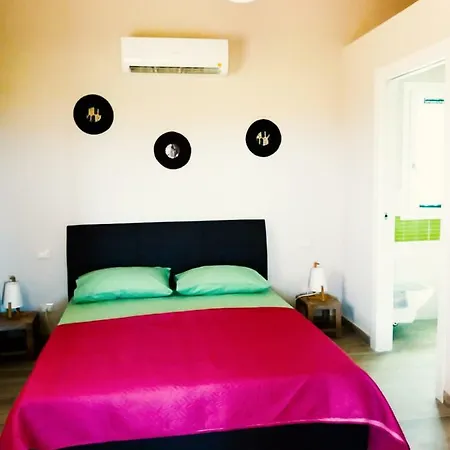 Luna E' Pedra - In Con Vista Sulla Baia Di E Piscina