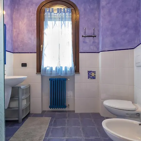 Luna E' Pedra - Esclusive In Con Vista Sulla Baia Di E Piscina, Jacuzzi Privata 3*